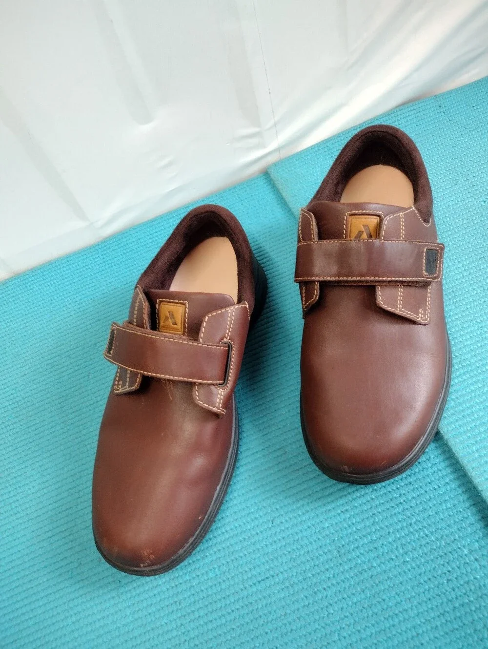 Anodyne No. 64 Men's Diabetic Walking Shoes Brown Leather Hook & Loop 8.5